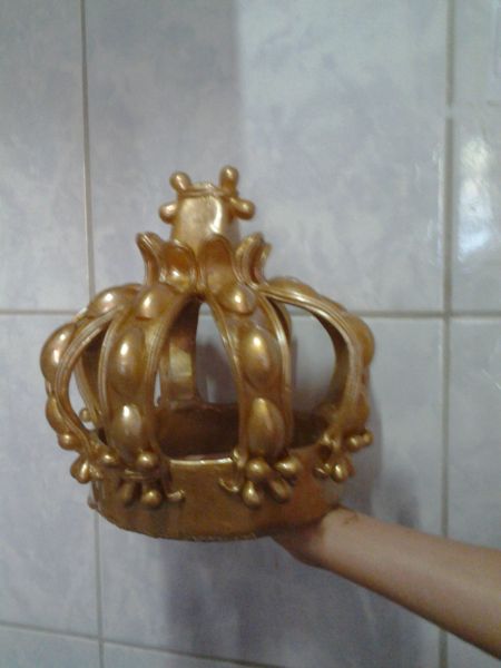Coroa de Biscuit - Topo de Bolo